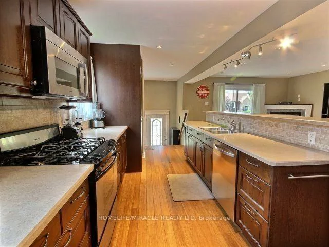 2500, Cobbinshaw, Meadowvale, Mississauga