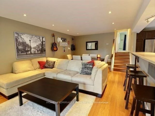 2500, Cobbinshaw, Meadowvale, Mississauga