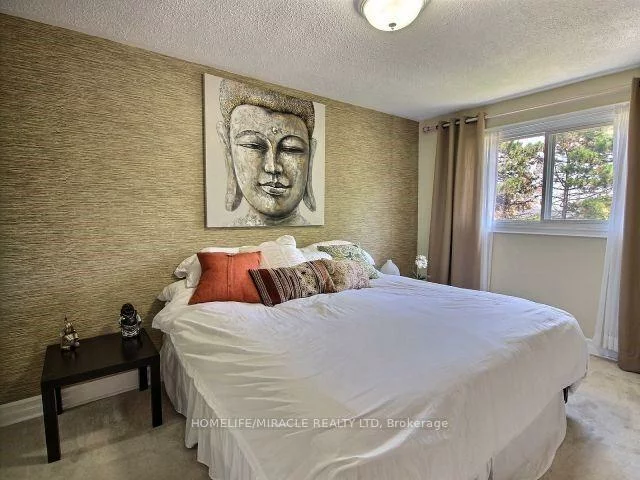 2500, Cobbinshaw, Meadowvale, Mississauga