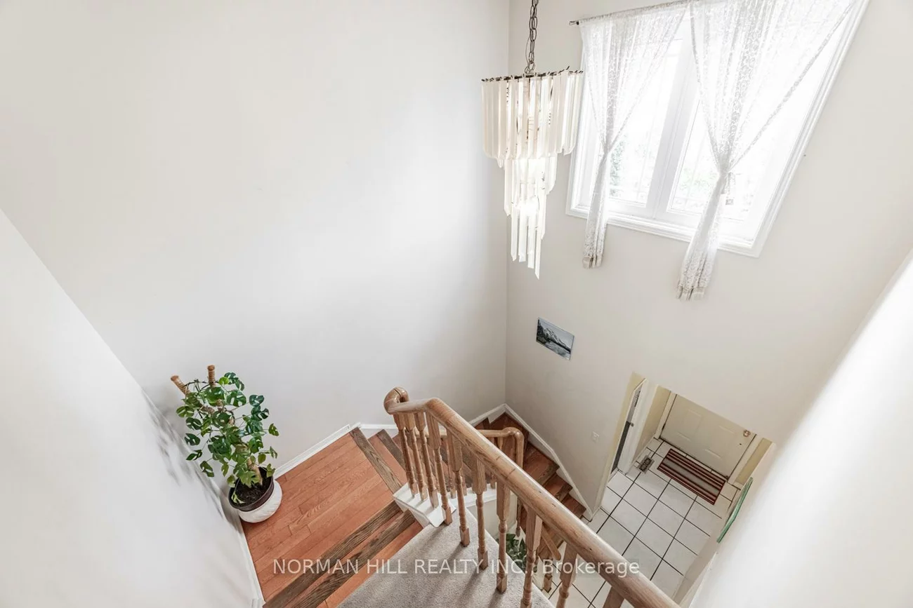 356, Laurentian, Hurontario, Mississauga