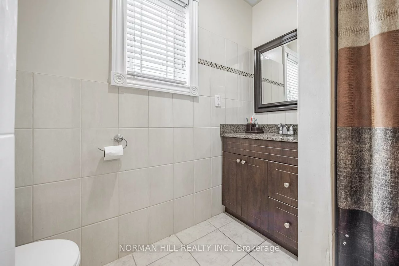 356, Laurentian, Hurontario, Mississauga