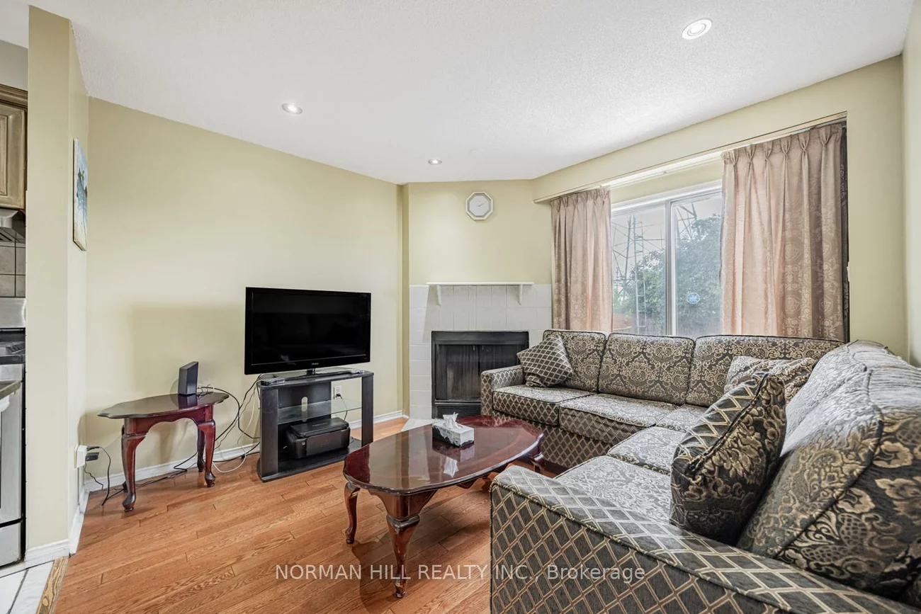 356, Laurentian, Hurontario, Mississauga