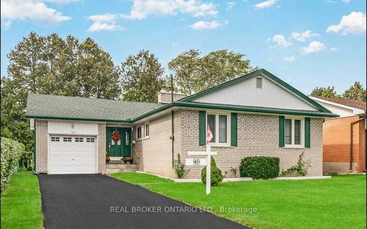 1821, Truscott, Clarkson, Mississauga