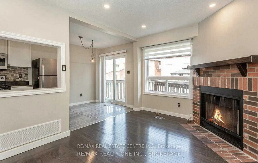 1051, Blizzard, East Credit, Mississauga