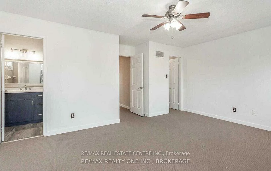 1051, Blizzard, East Credit, Mississauga