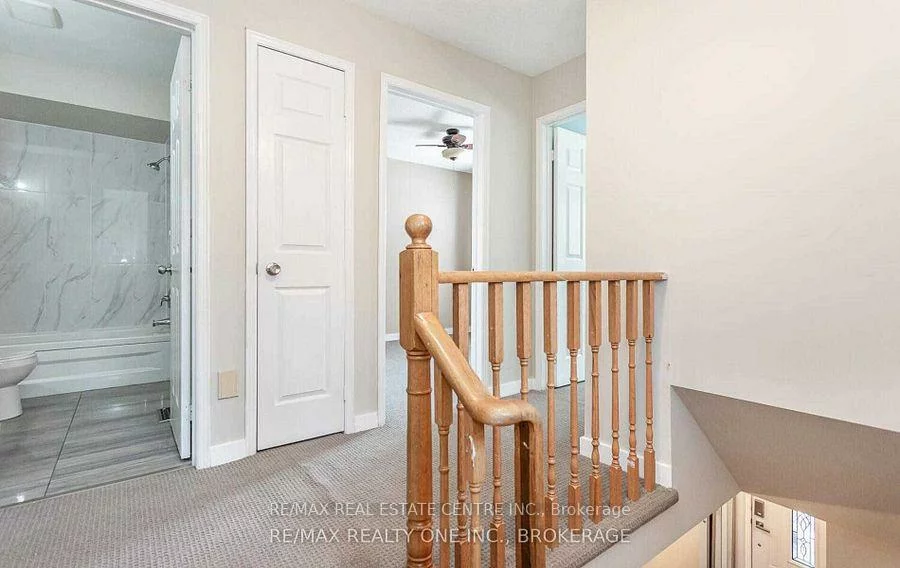 1051, Blizzard, East Credit, Mississauga