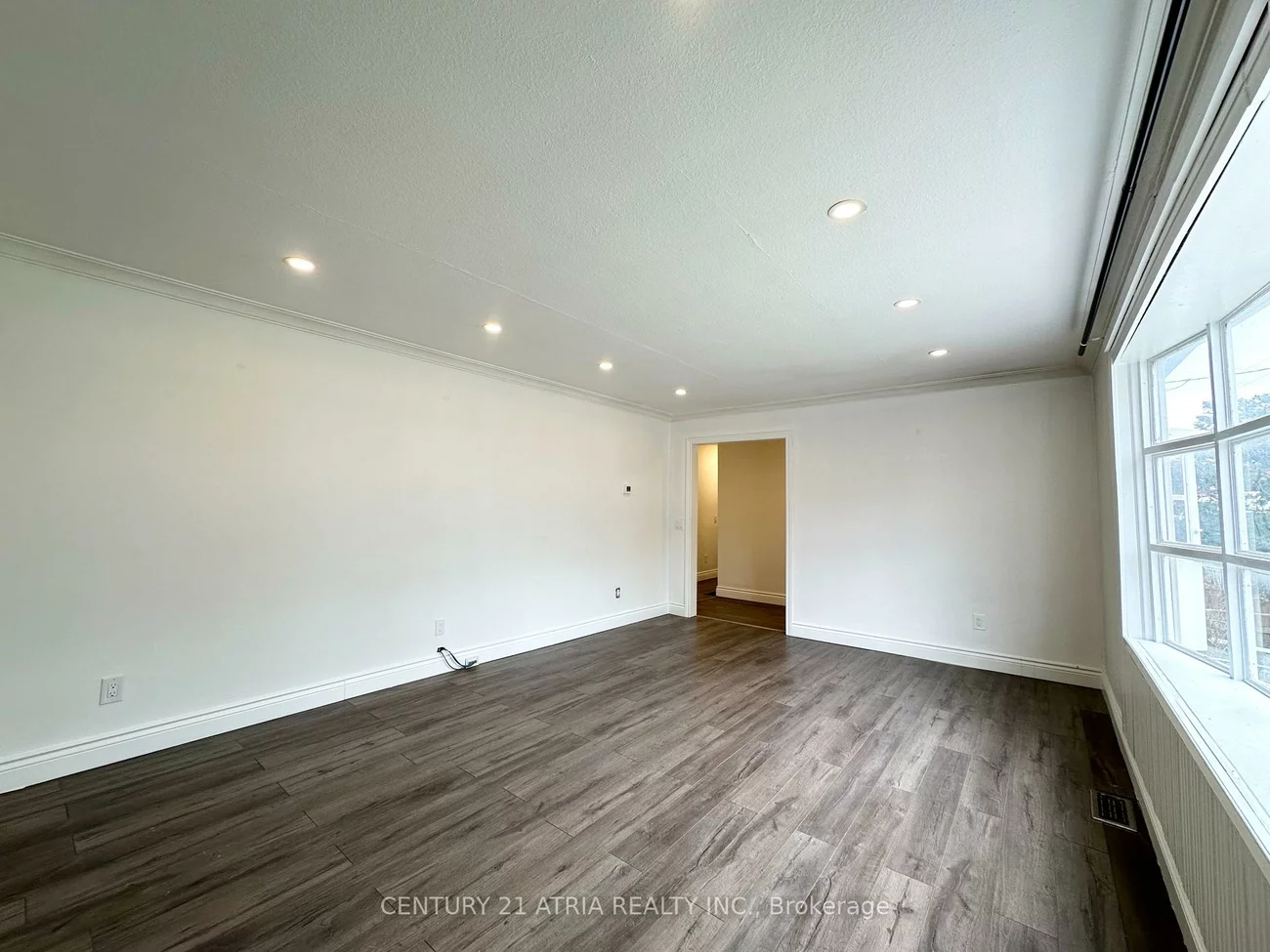 1070, Fergus, Lakeview, Mississauga