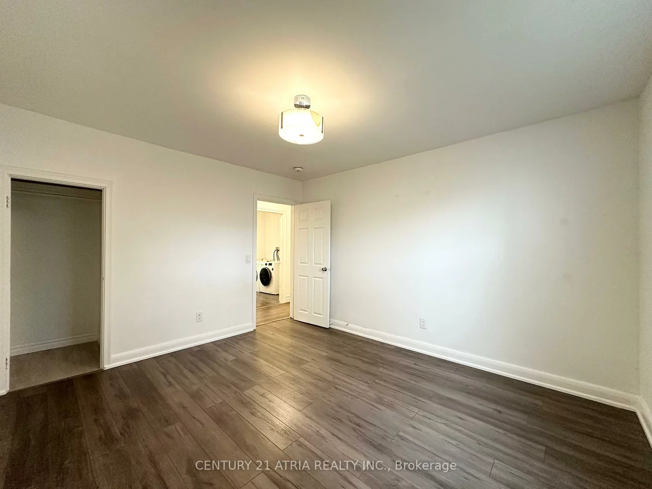 1070, Fergus, Lakeview, Mississauga