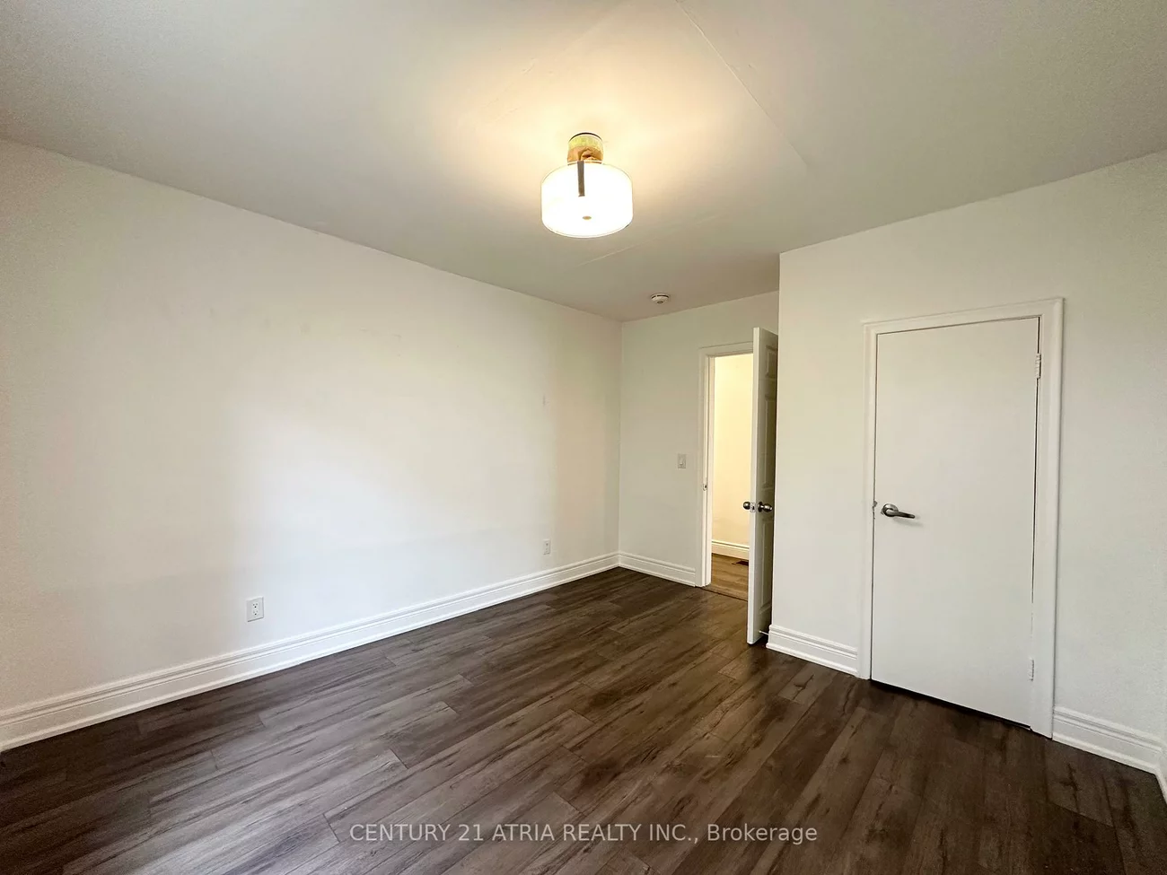 1070, Fergus, Lakeview, Mississauga
