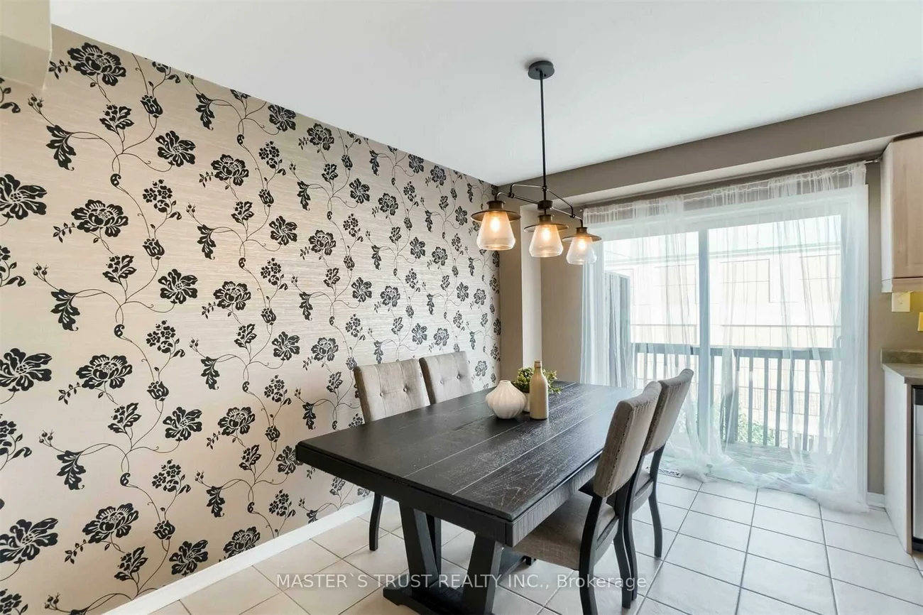 3362, Redpath, Lisgar, Mississauga
