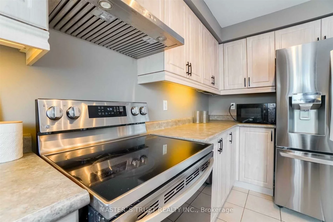 3362, Redpath, Lisgar, Mississauga