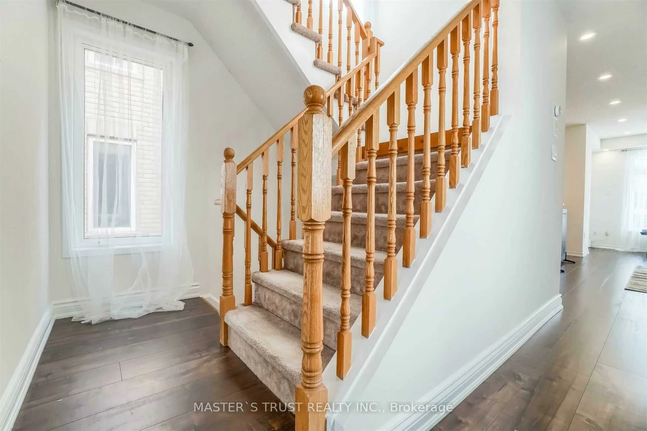 3362, Redpath, Lisgar, Mississauga