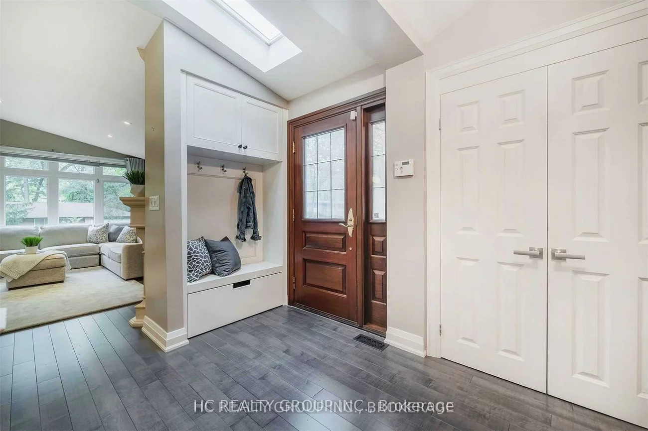 1513, Merrow, Lorne Park, Mississauga