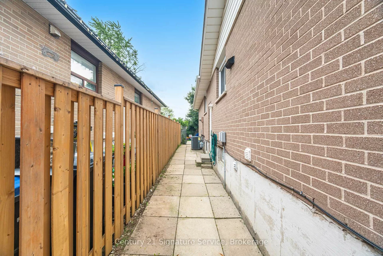 3583, Ellengale, Erindale, Mississauga
