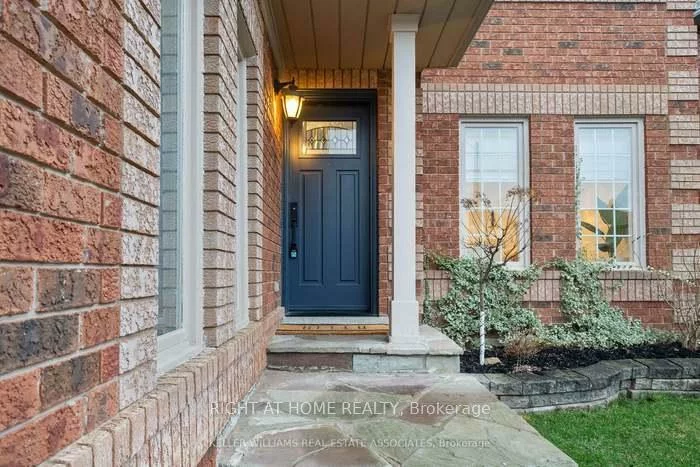 5136, Castlefield, East Credit, Mississauga