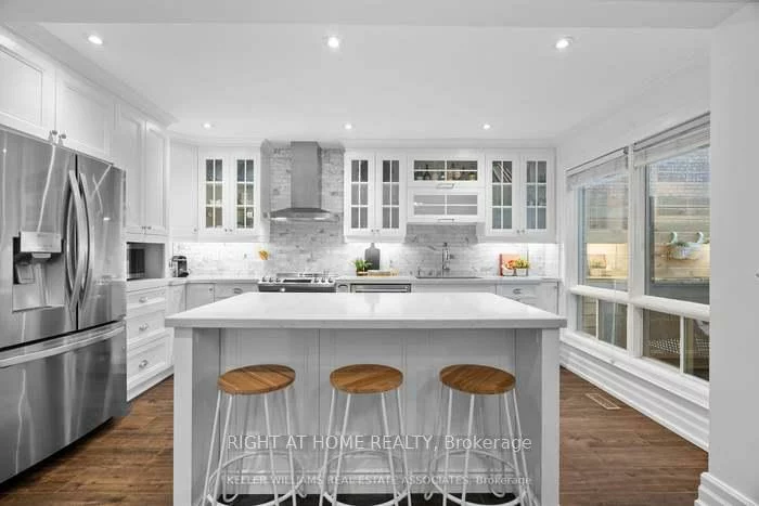 5136, Castlefield, East Credit, Mississauga