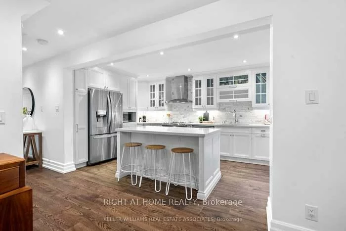5136, Castlefield, East Credit, Mississauga
