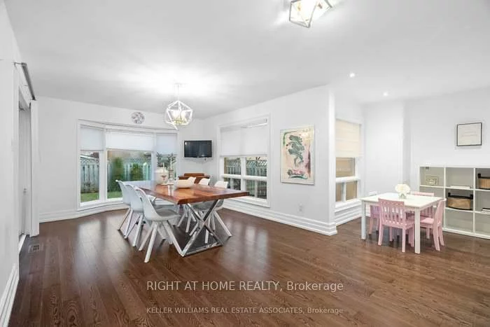 5136, Castlefield, East Credit, Mississauga