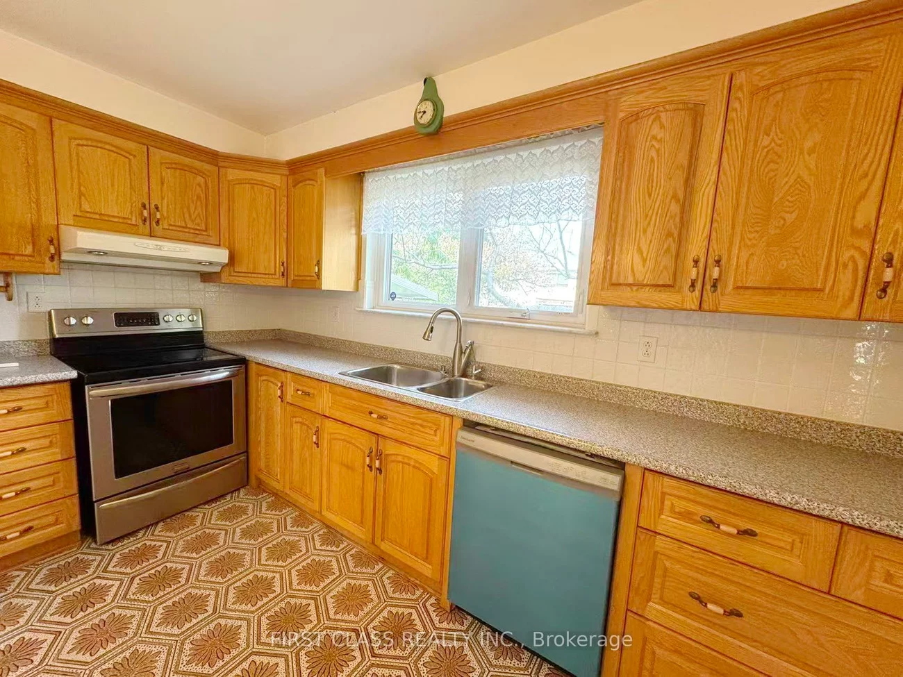 3277, CARDROSS, Applewood, Mississauga