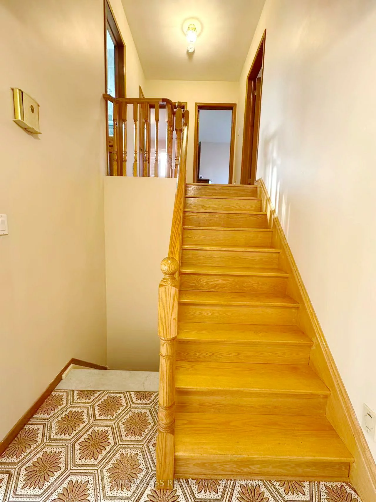 3277, CARDROSS, Applewood, Mississauga