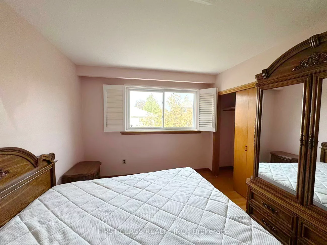 3277, CARDROSS, Applewood, Mississauga