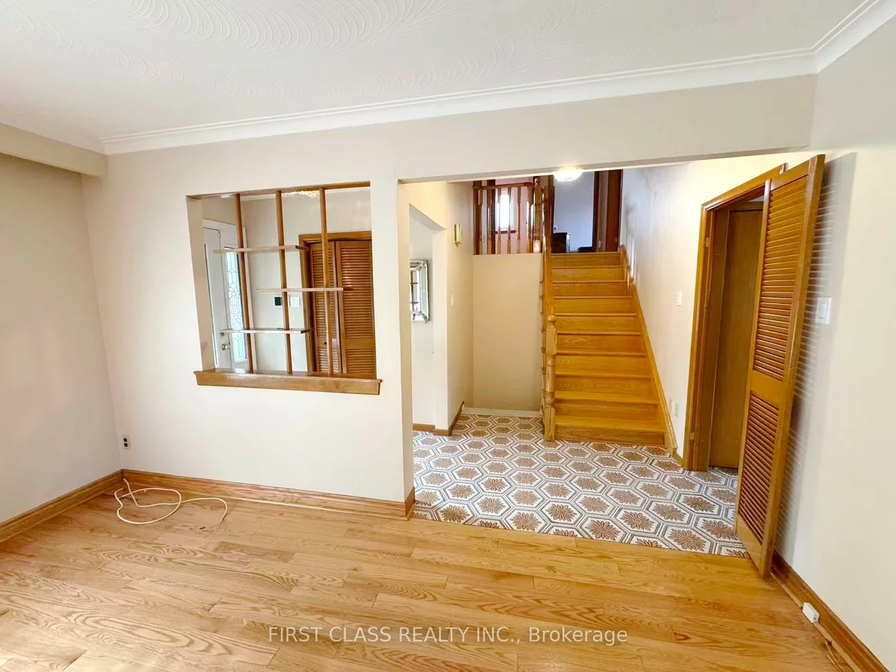 3277, CARDROSS, Applewood, Mississauga