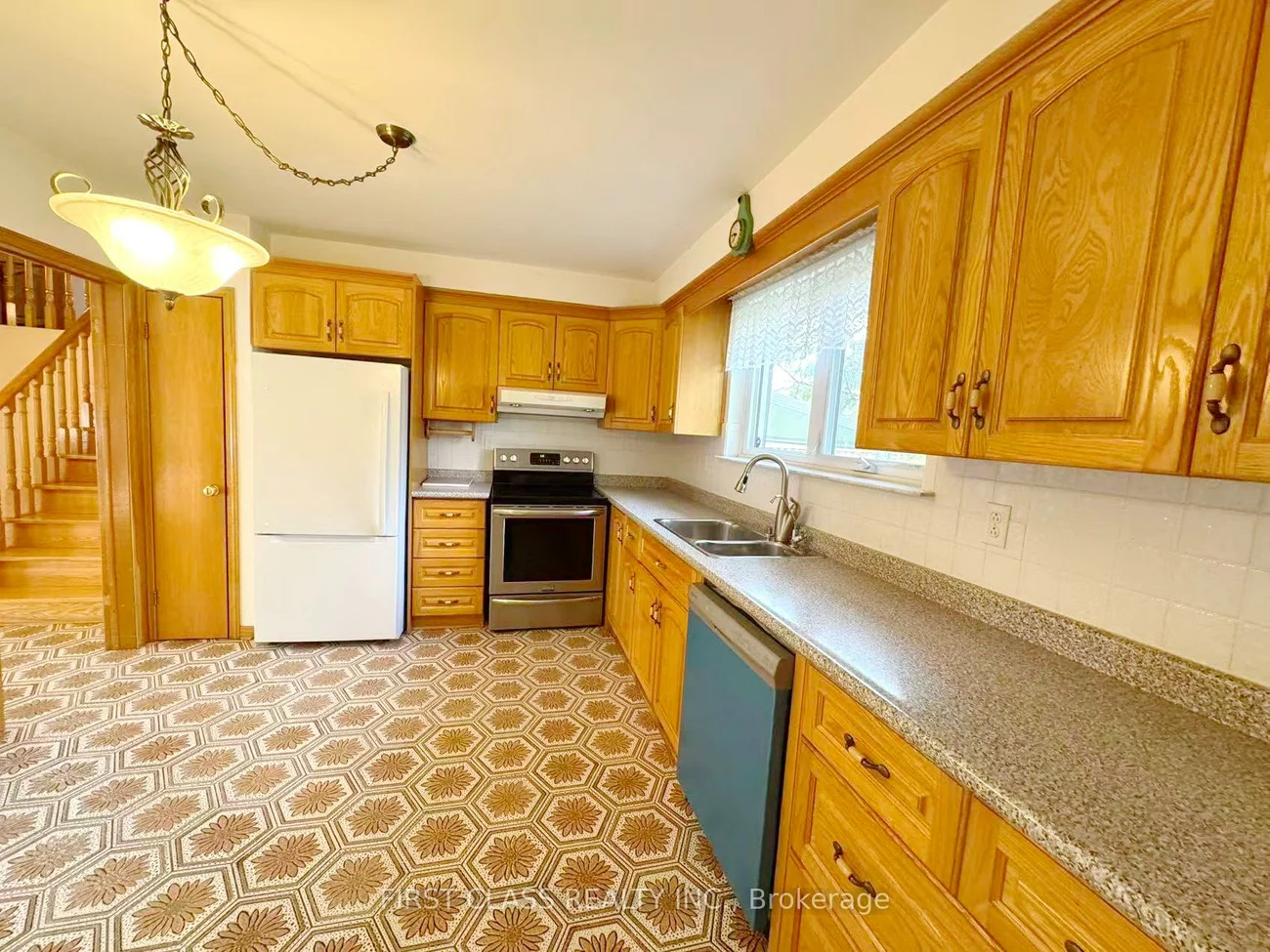3277, CARDROSS, Applewood, Mississauga