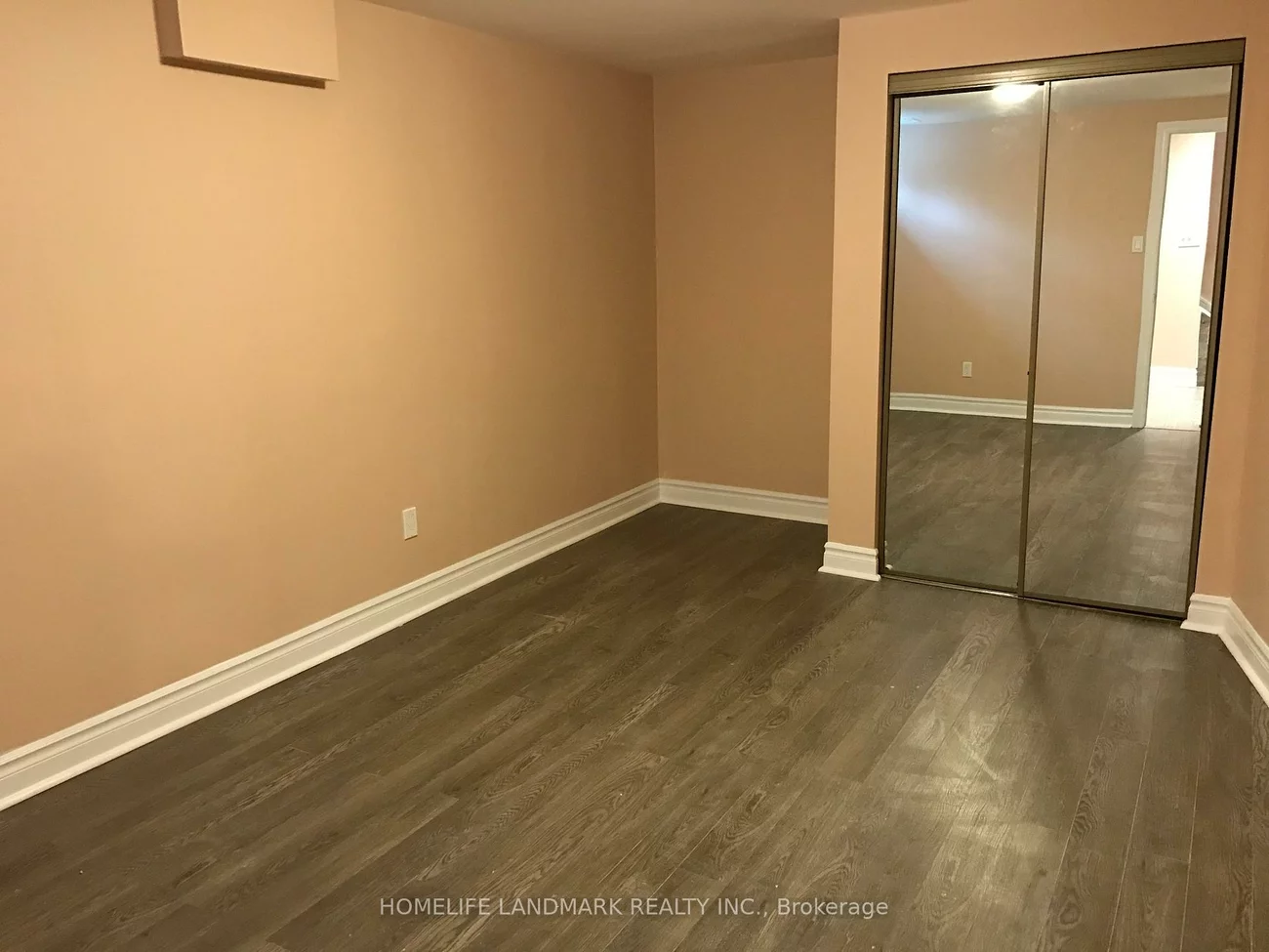 2535, Symington, Meadowvale, Mississauga