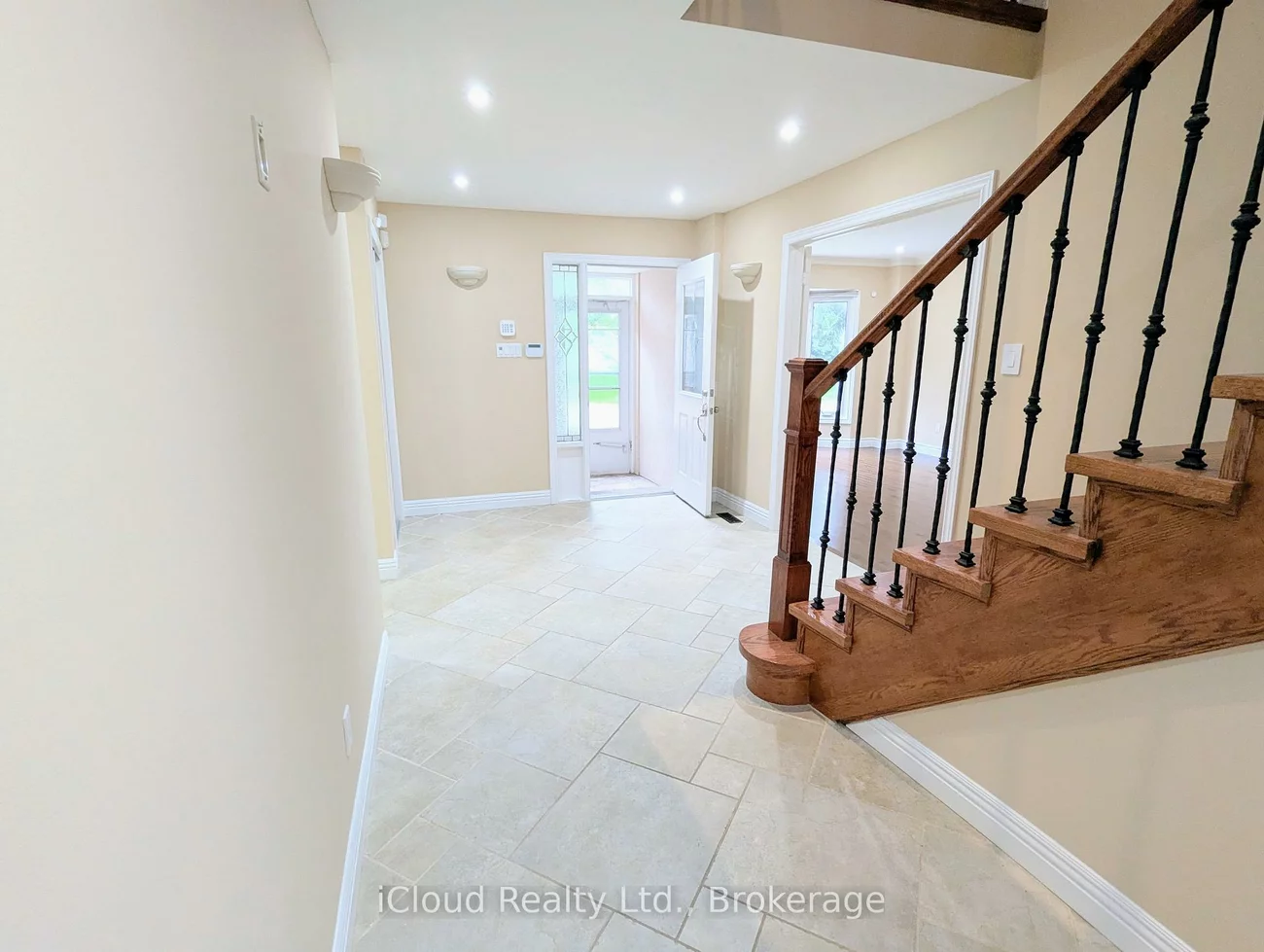 3669, Baird, Erin Mills, Mississauga