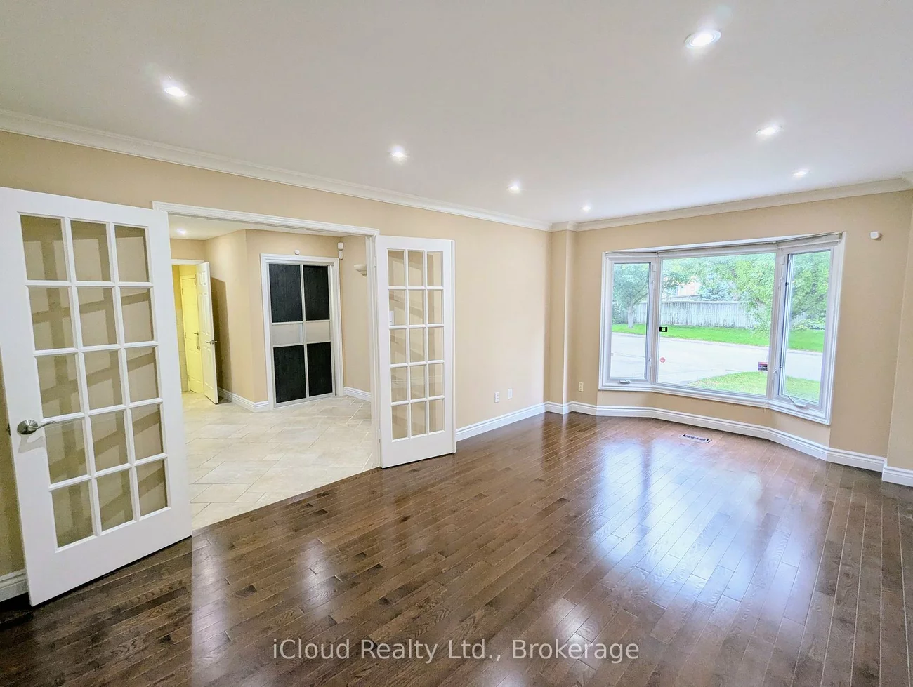 3669, Baird, Erin Mills, Mississauga