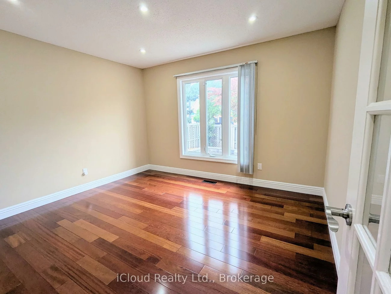 3669, Baird, Erin Mills, Mississauga