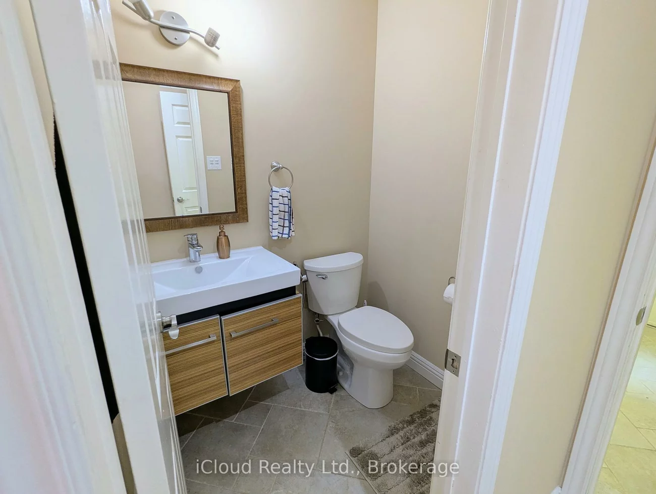 3669, Baird, Erin Mills, Mississauga