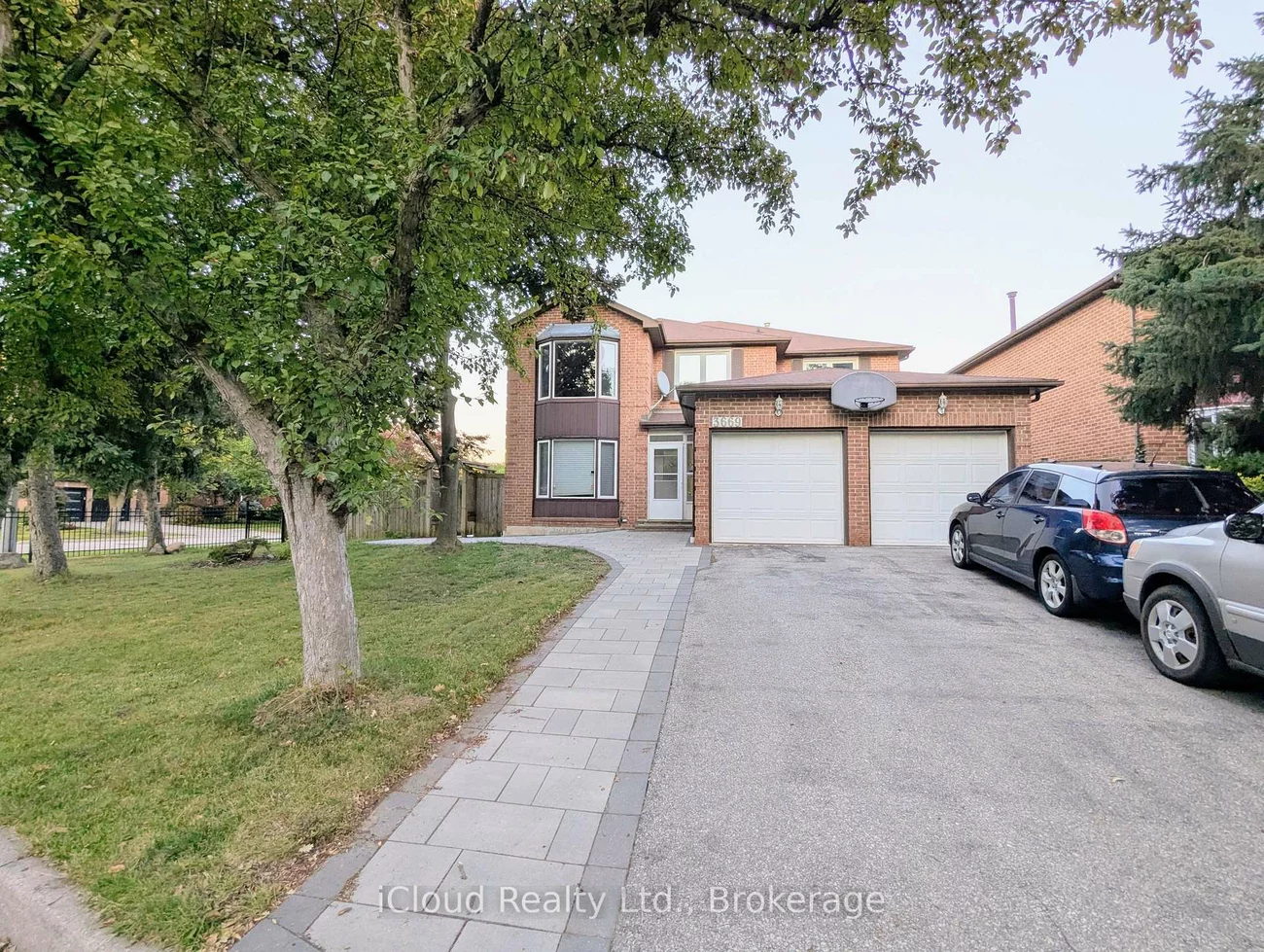 3669, Baird, Erin Mills, Mississauga
