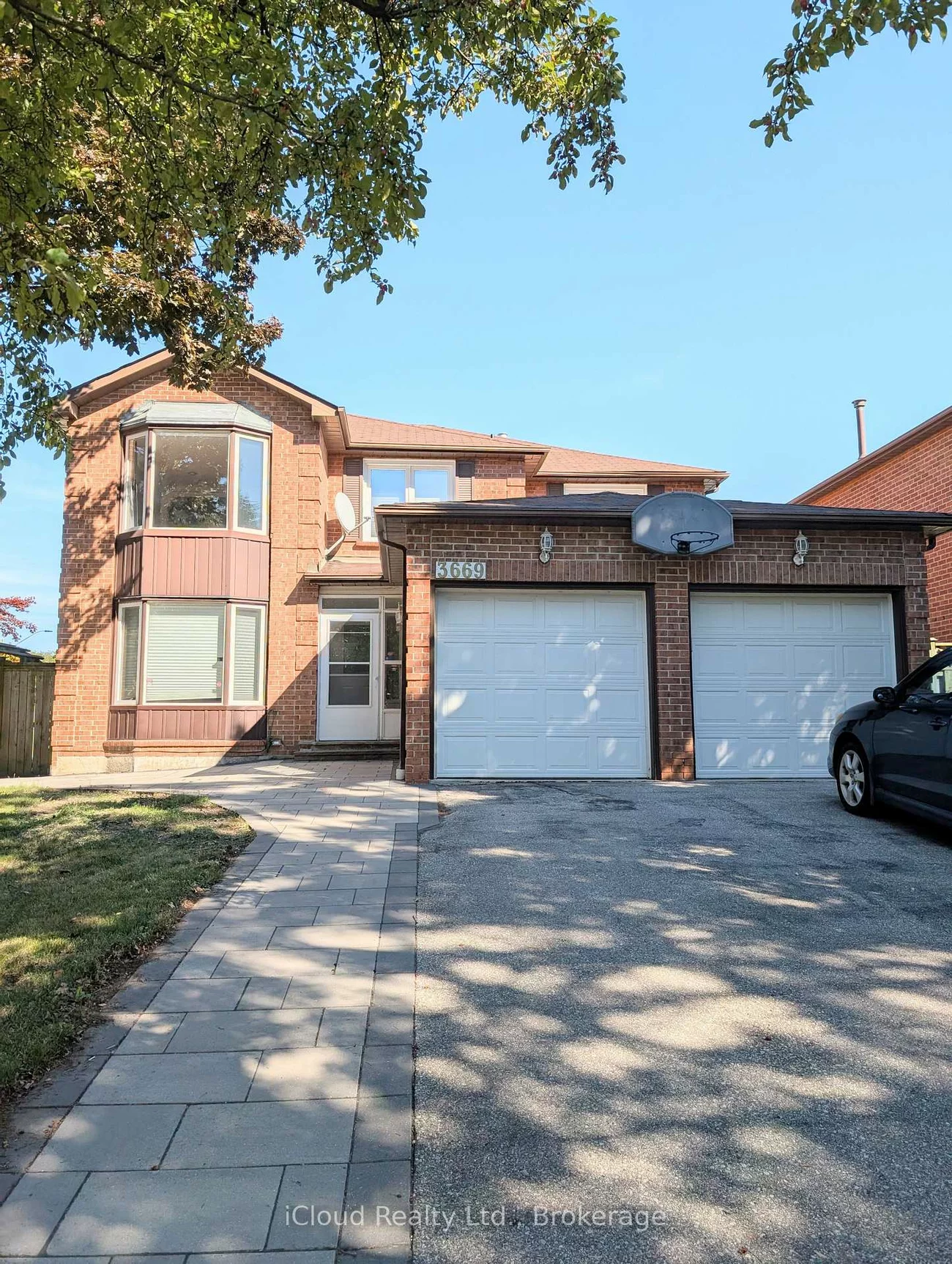3669, Baird, Erin Mills, Mississauga