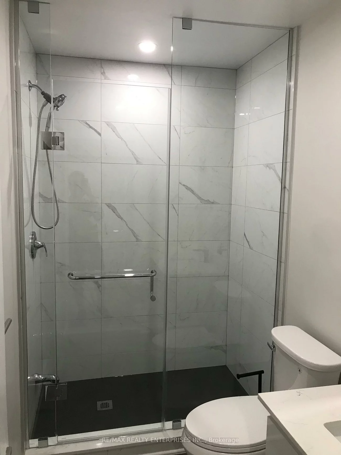 285, Lakeshore, Port Credit, Mississauga