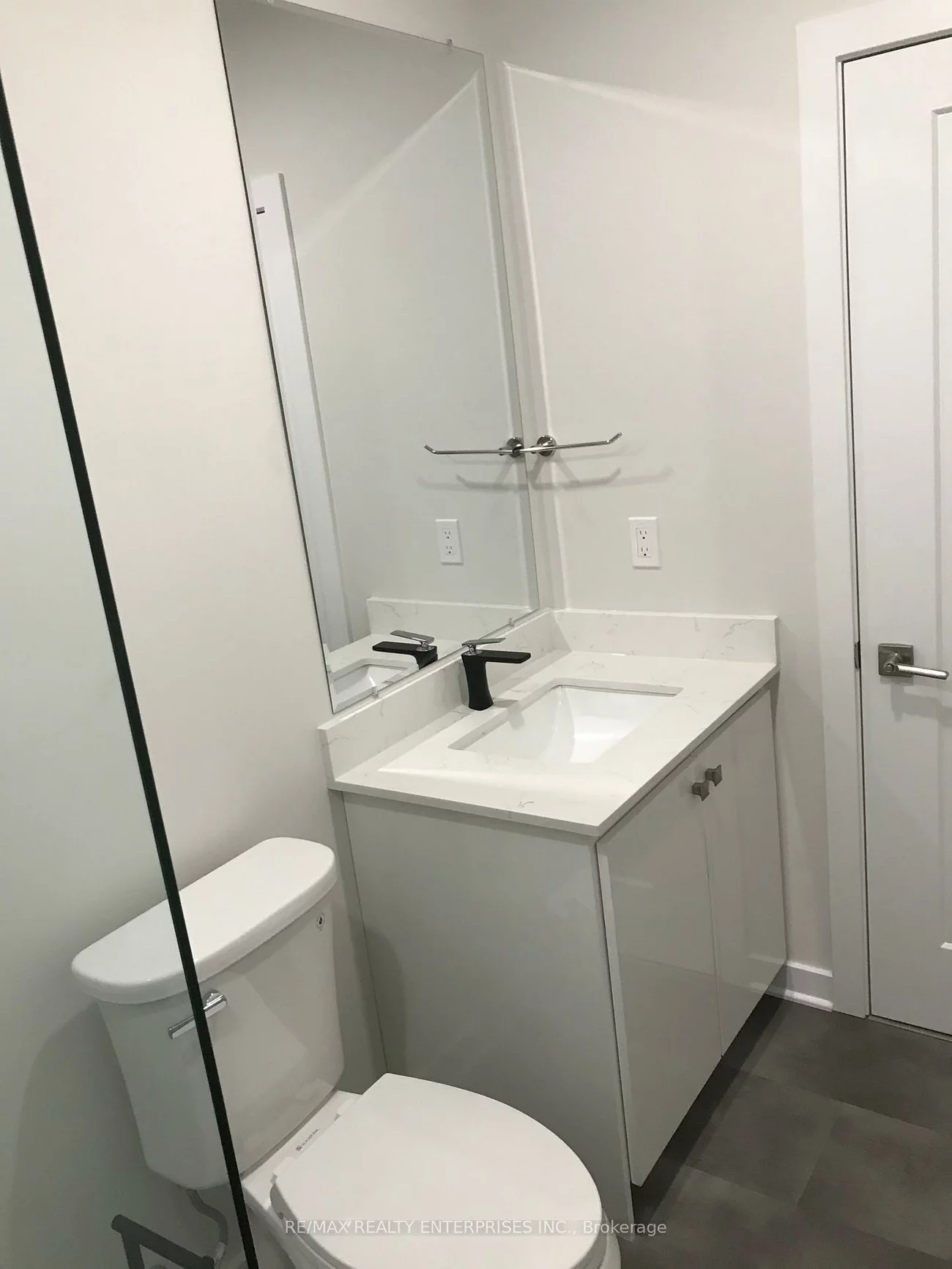 285, Lakeshore, Port Credit, Mississauga