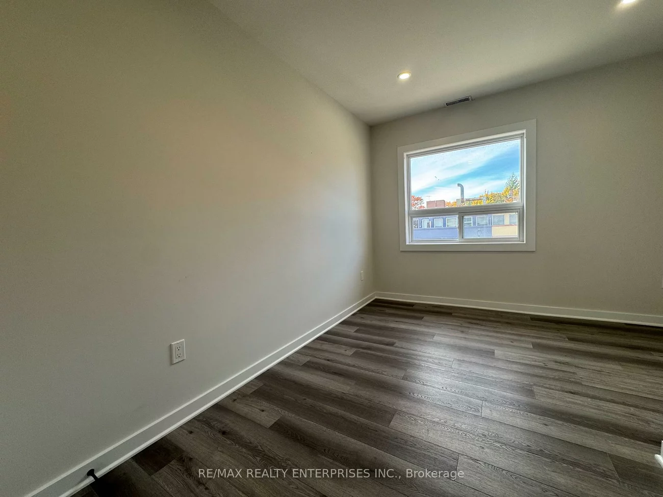 285, Lakeshore, Port Credit, Mississauga