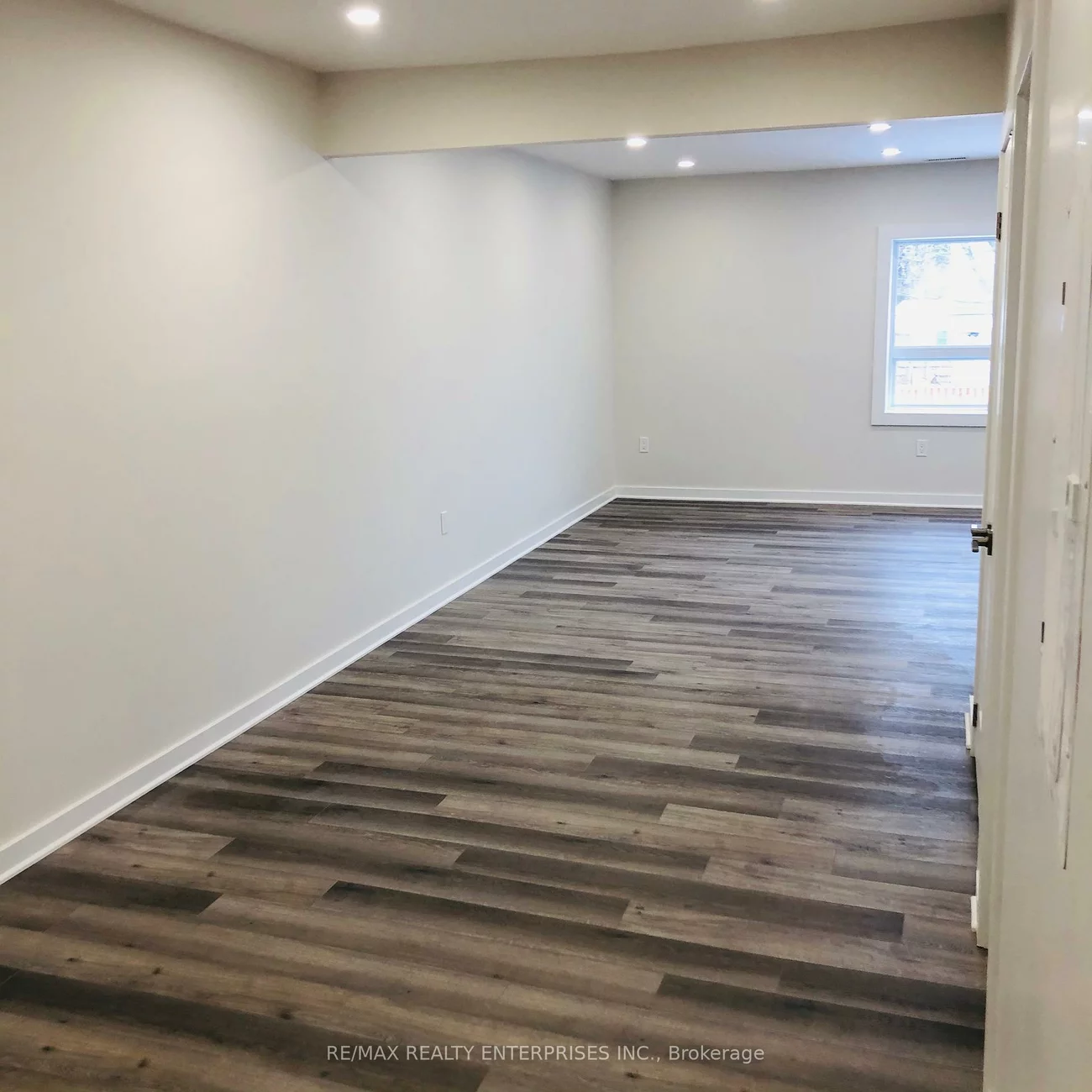 285, Lakeshore, Port Credit, Mississauga