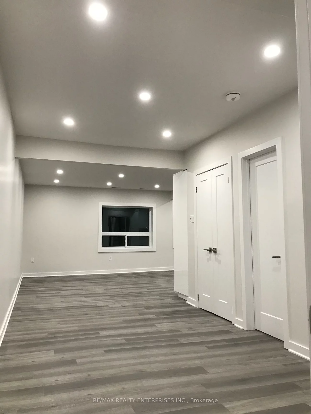 285, Lakeshore, Port Credit, Mississauga