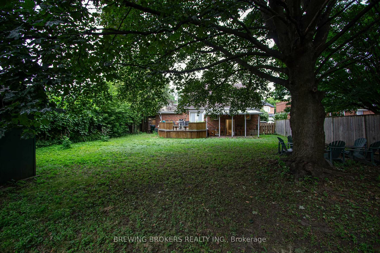 1536, Applewood, Lakeview, Mississauga