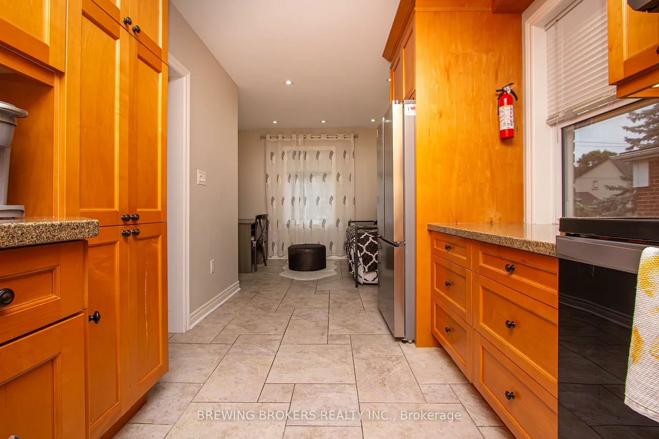 1536, Applewood, Lakeview, Mississauga