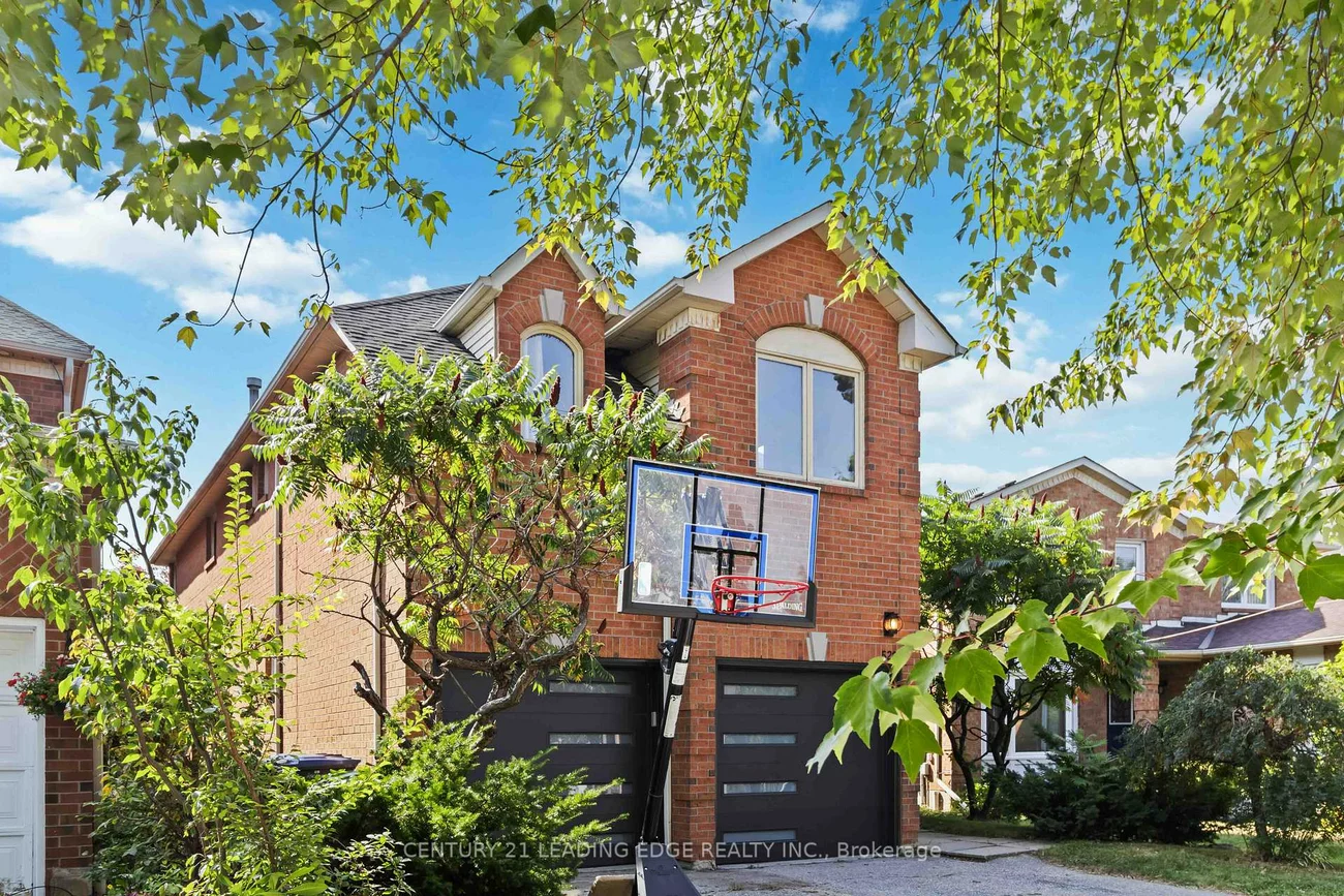 5201, CHAMPLAIN, Hurontario, Mississauga