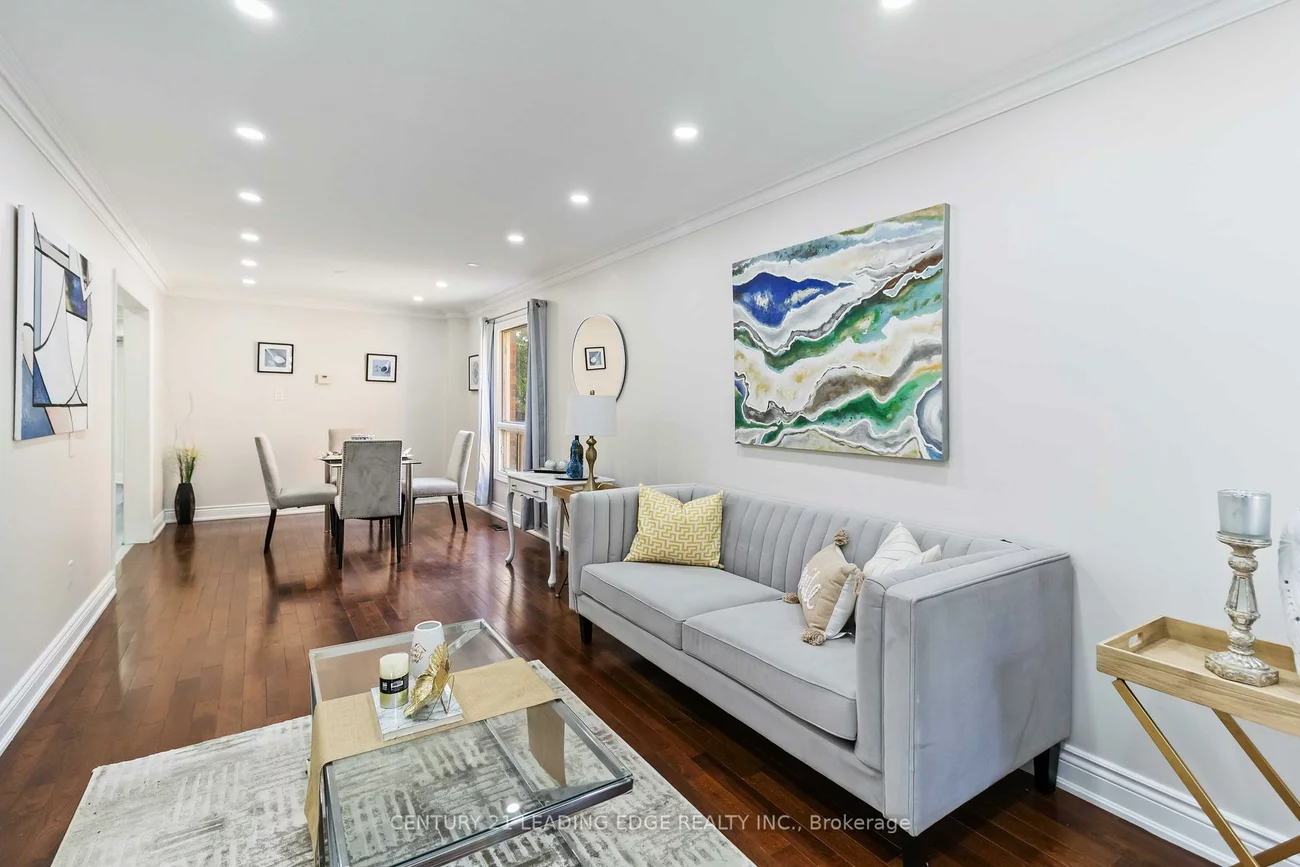 5201, CHAMPLAIN, Hurontario, Mississauga