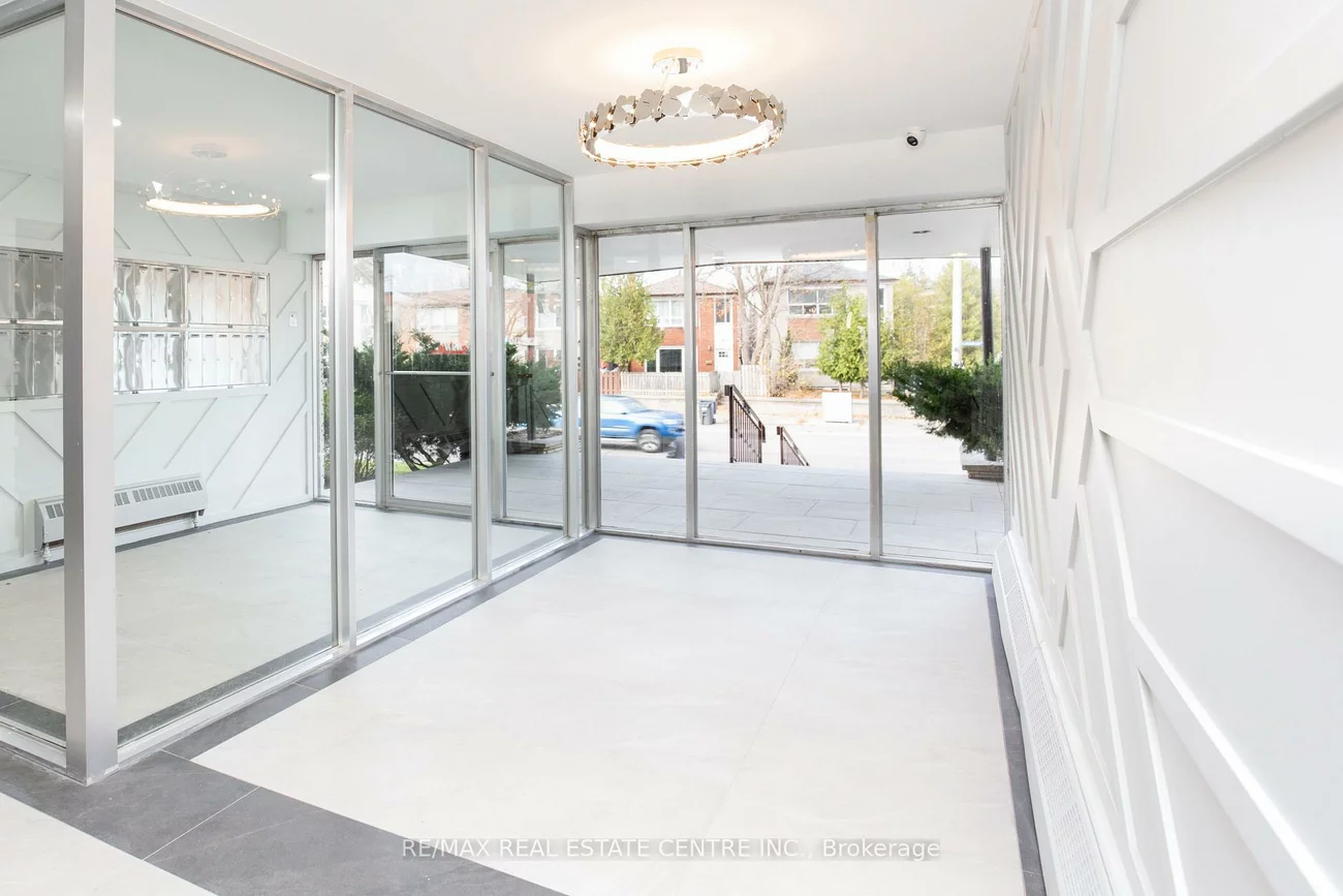 371, Lakeshore, Port Credit, Mississauga