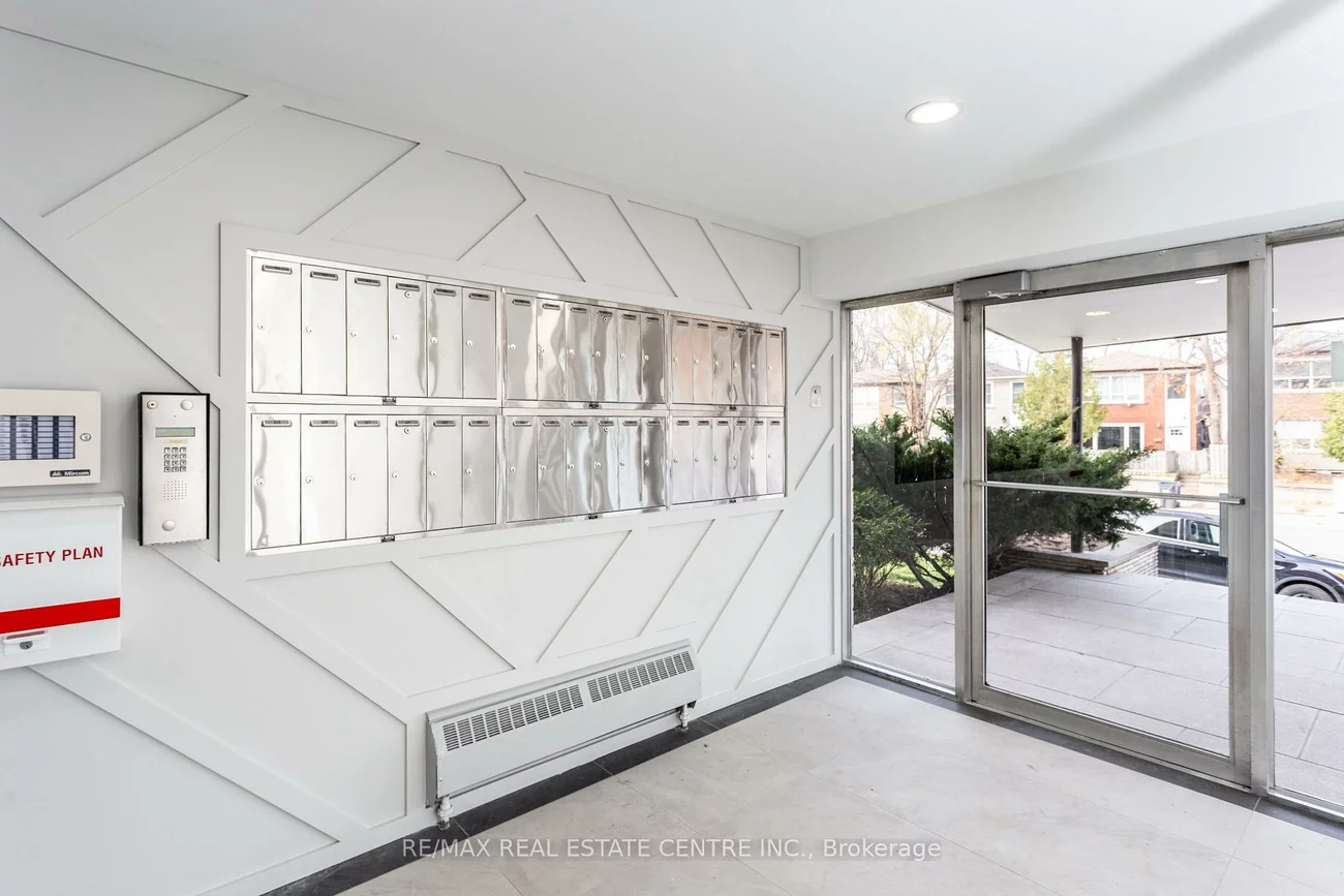 371, Lakeshore, Port Credit, Mississauga