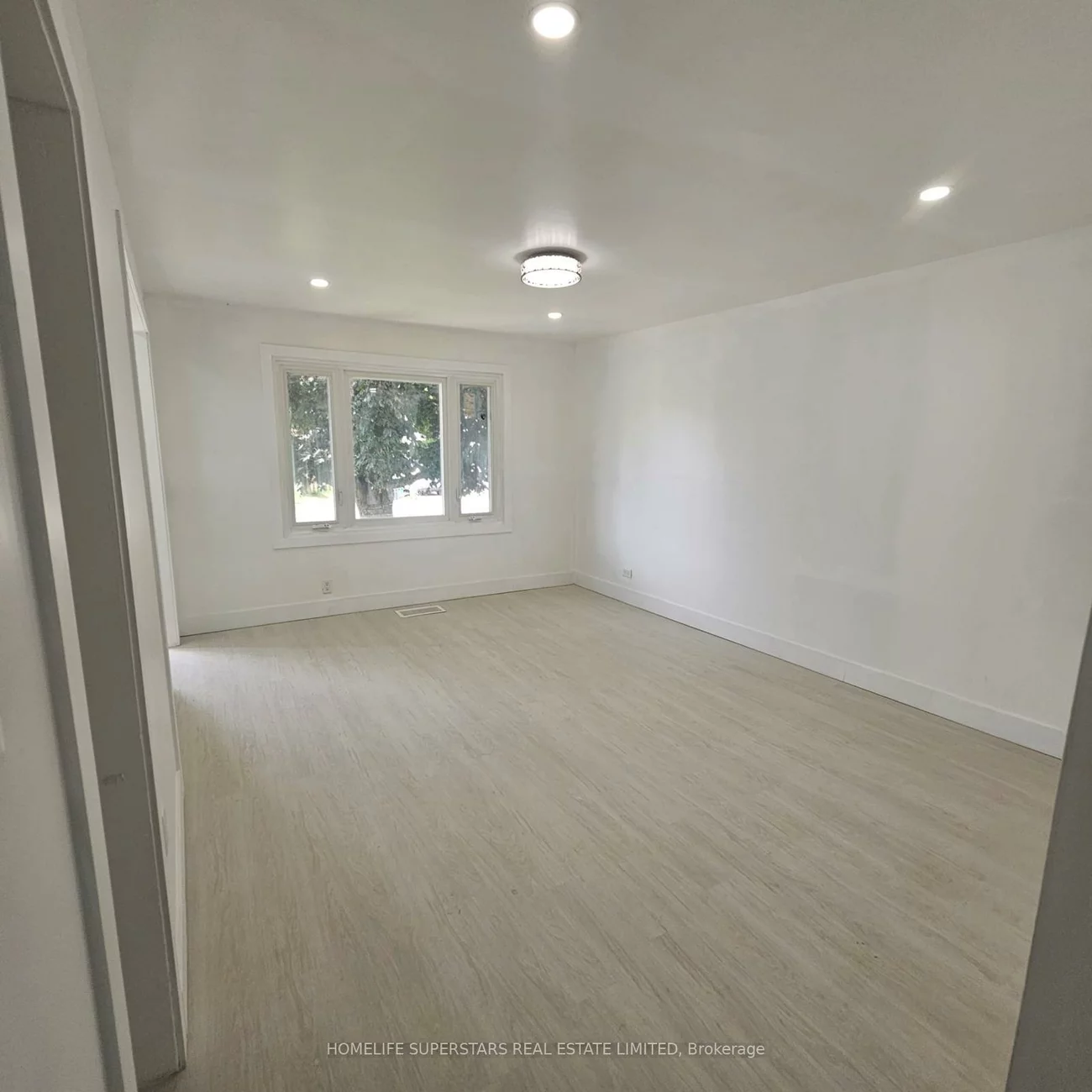 3130, Merritt, Malton, Mississauga