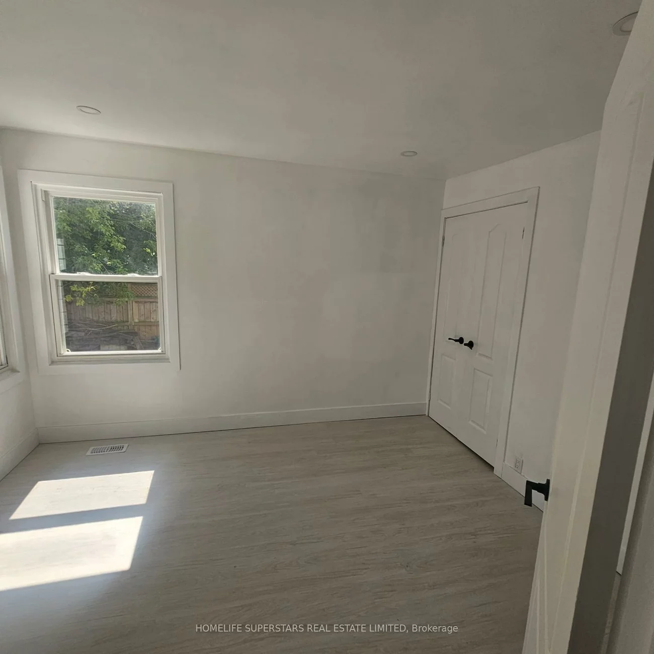 3130, Merritt, Malton, Mississauga