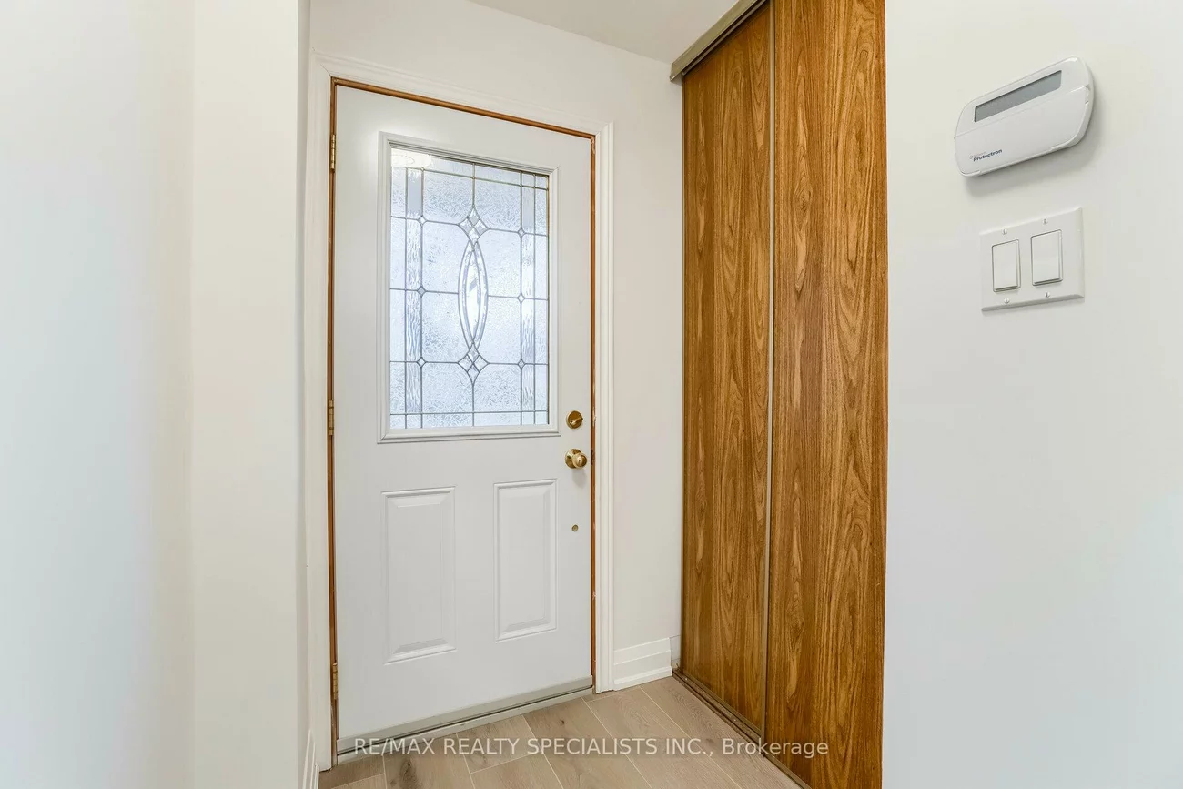 6272, Kindree, Meadowvale, Mississauga