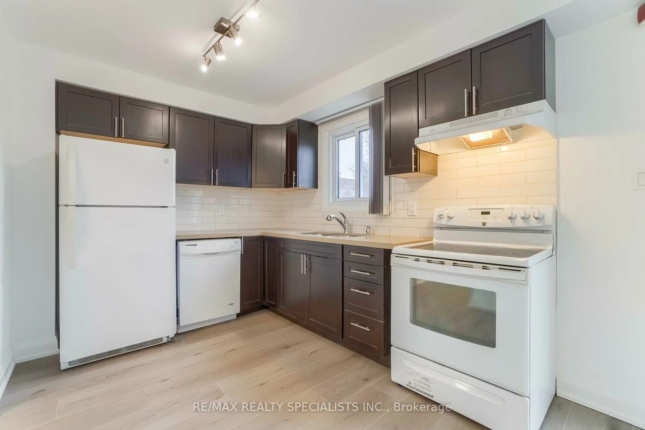 6272, Kindree, Meadowvale, Mississauga