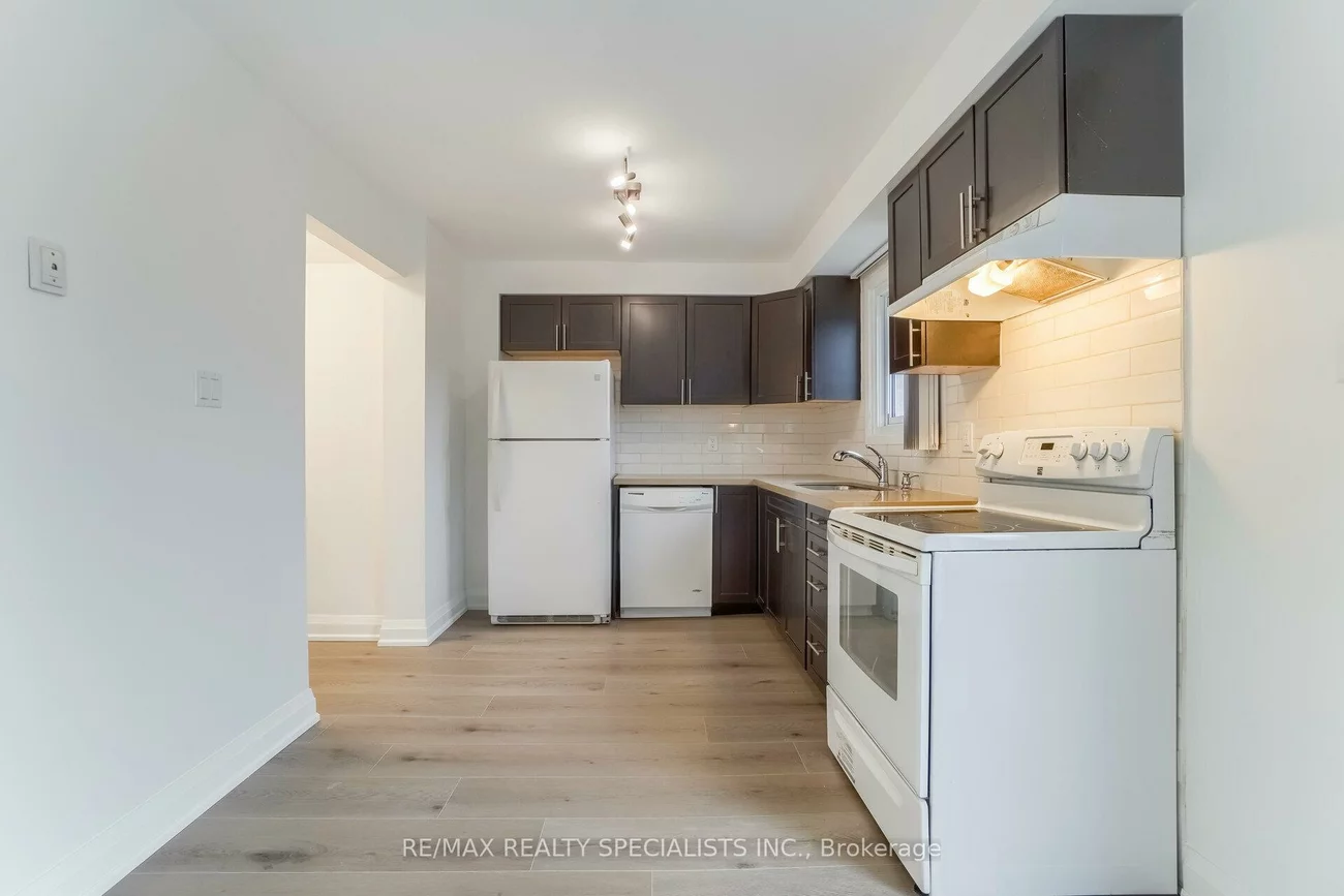 6272, Kindree, Meadowvale, Mississauga